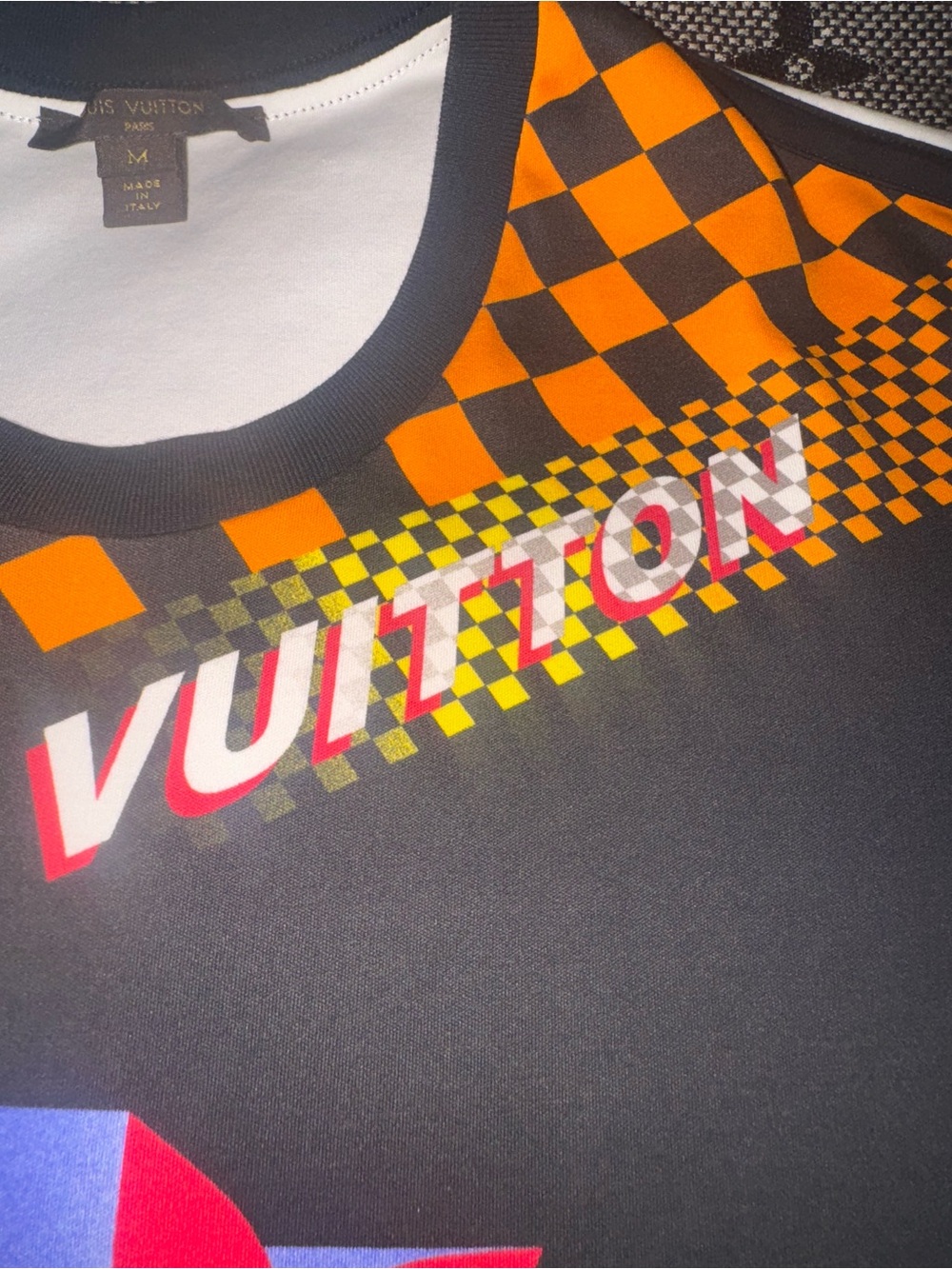 Authentic Mint Louis Vuitton Racing Damier Tee T shirt Race